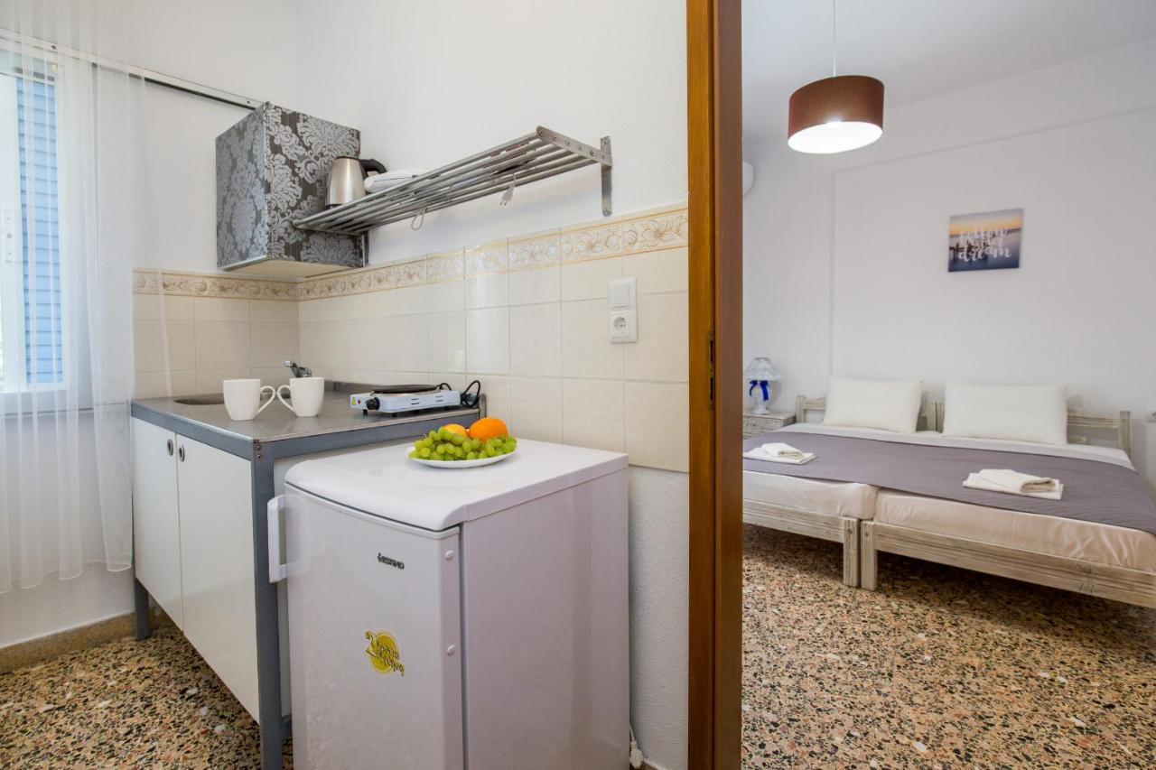 Haus Irene Hotel Potos Bagian luar foto