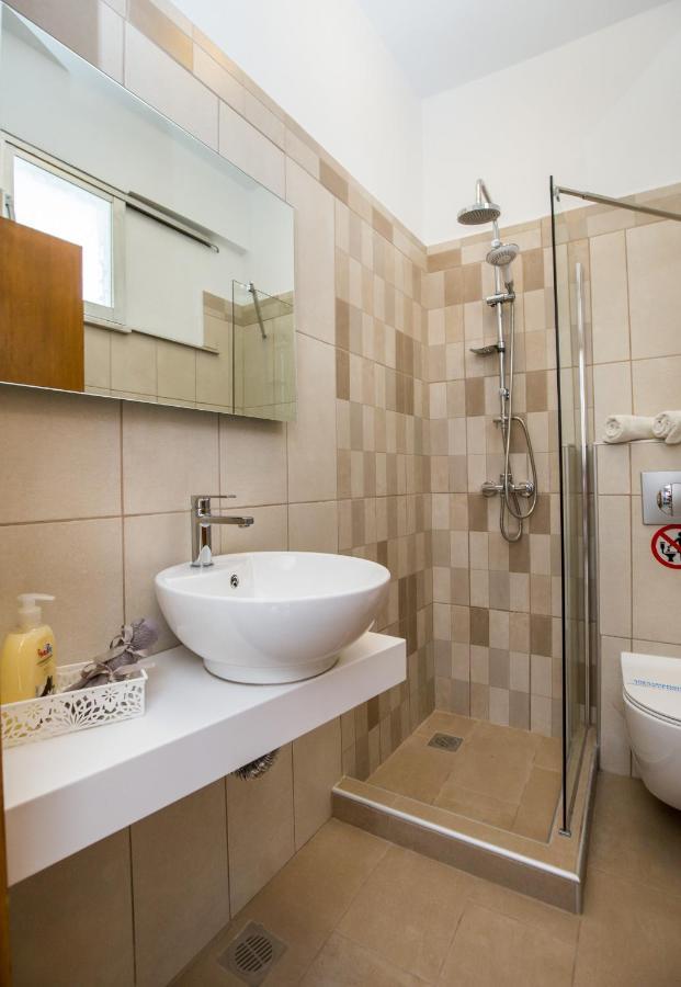 Haus Irene Hotel Potos Bagian luar foto