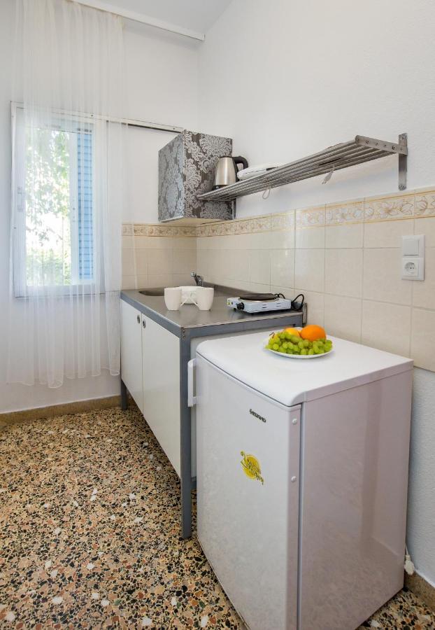 Haus Irene Hotel Potos Bagian luar foto