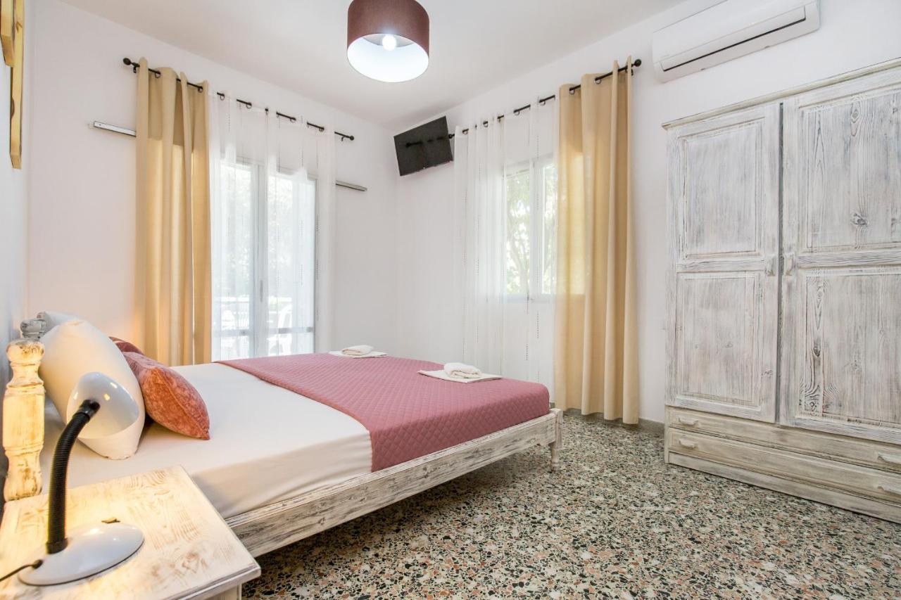 Haus Irene Hotel Potos Bagian luar foto