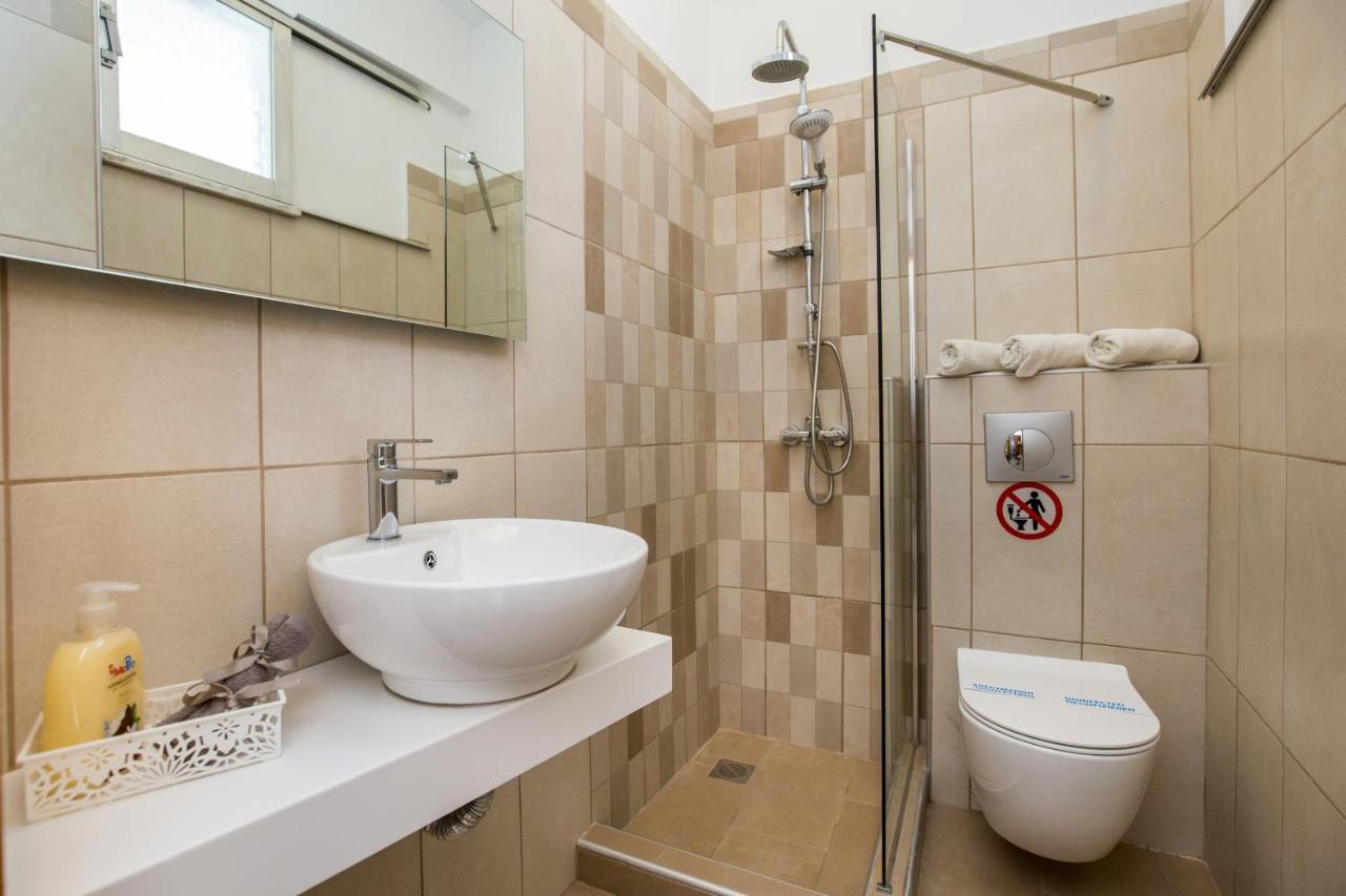 Haus Irene Hotel Potos Bagian luar foto